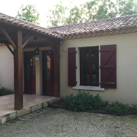4 étoiles Les Iris Nalliers (Vendee)